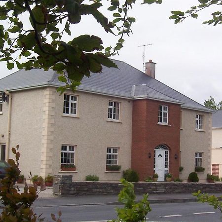 Quay West Ireland Bed & Breakfast Уестпорт Екстериор снимка