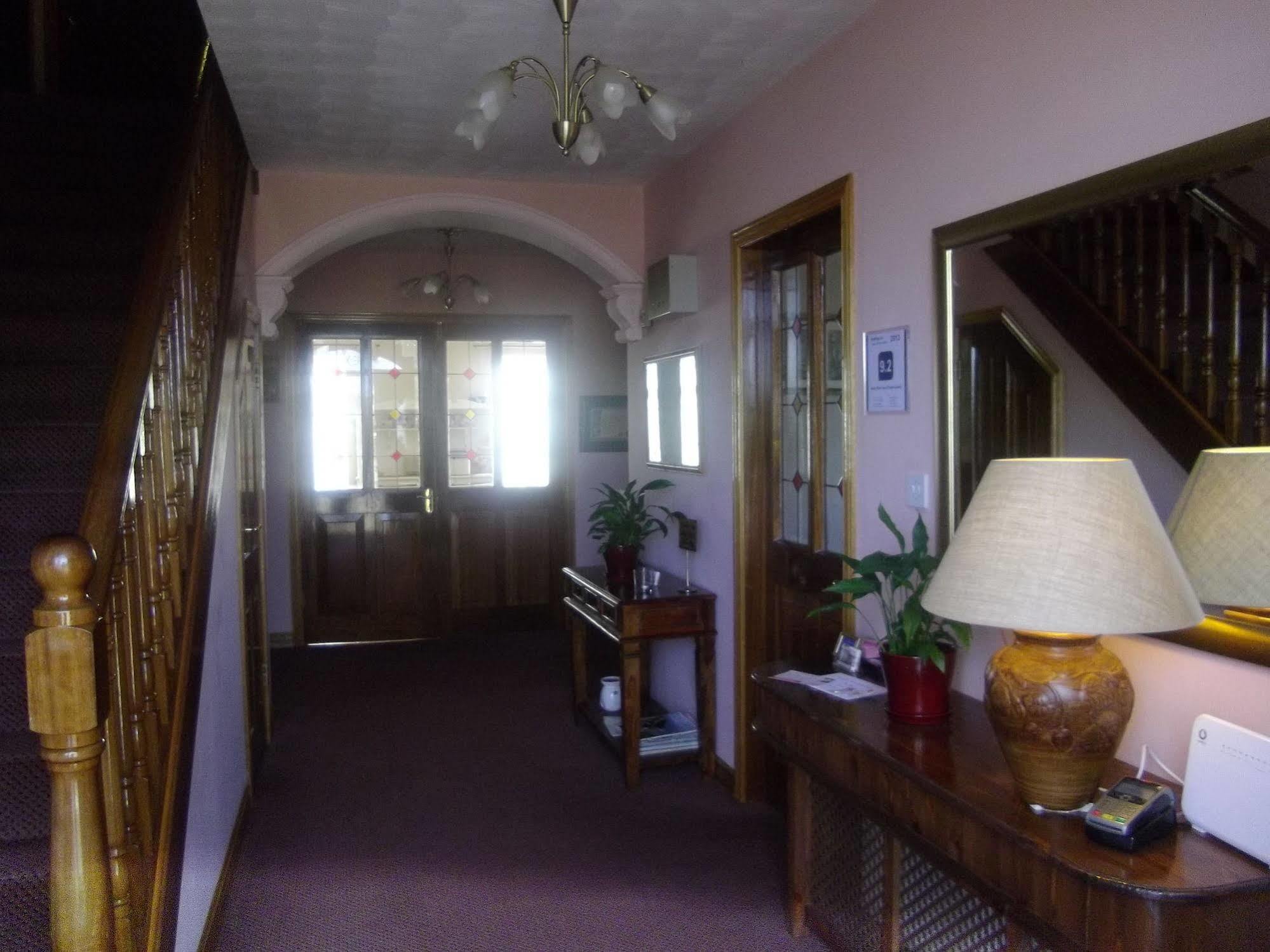 Quay West Ireland Bed & Breakfast Уестпорт Екстериор снимка